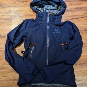 Arc'teryx Beta AR